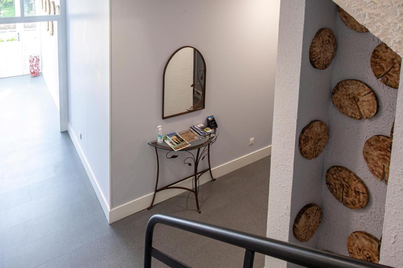 La Batisse L'arbre Beige Apartment *